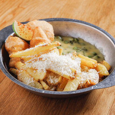 Fish and chips в 321 Club by Novikov по цене 680