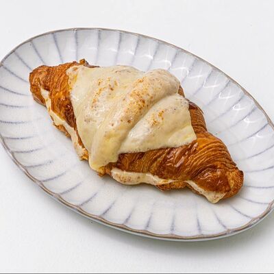 Круассан с сыром в Miss you по цене 950 ₽