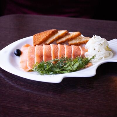 Лосось собственного посола в Chill Zone по цене 800 ₽