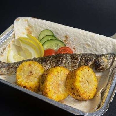 Форель на гриле с кукурузой в Фабрика вкуса по цене 700 ₽