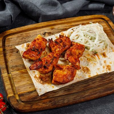 Шашлык из куриной грудки в Армянская кухня по цене 699 ₽
