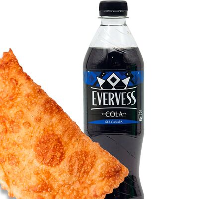 Чебурек сырный с томатами + Evervess cola без сахара в Mr. Чебурек по цене 400 ₽