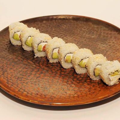 Ролл сливочный лосось в Sushimarket по цене 1190 ₽