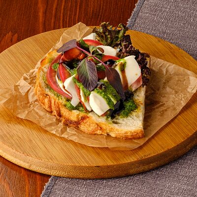 Брускетта Капрезе в Casa Mia по цене 255 ₽