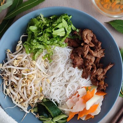 Бун Бо Нам Бо в Кафе тайской еды по цене 550 ₽