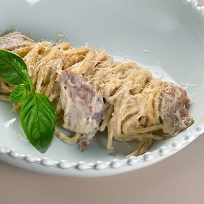 Спагетти Карбонара в Avgust13 по цене 1050 ₽