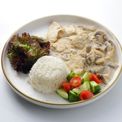 Курица с грибами в сливочном соусе в Rabbit по цене 3090 ₸