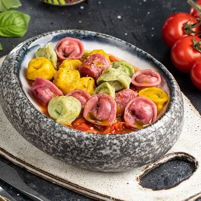 Пельмени детские с курицей в Гастромагазин Alla Carte по цене 780 ₽