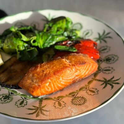 Лосось на гриле с овощами в Мандарин по цене 1295 ₽
