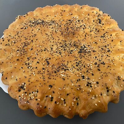 Таджикская лепешка в Твой Пекарь по цене 70 ₽