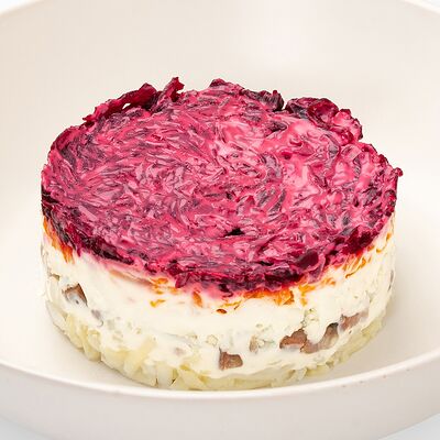 Салат Сельдь под шубой в Болтушка кулинария-кондитерская по цене 183 ₽