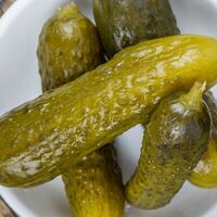 Маринованный огурец в Буффет
