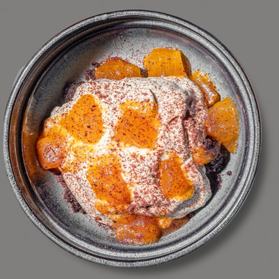 Сметанник с вишней в Пицца 22 сантиметра по цене 590 ₽