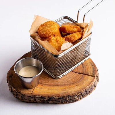 Жареный сыр с соусом Айоли в Союз-центр по цене 532 ₽