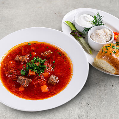 Кубанский борщъ с пампушками в Станъ по цене 715 ₽