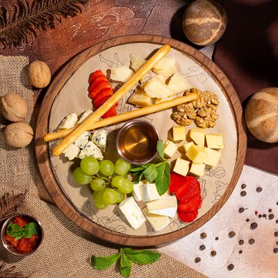 Сырное ассорти в Усадьба Банная по цене 2150 ₽