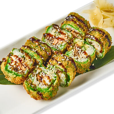 Ролл в темпуре с лососем терияки в Sushi & Poke по цене 650 ₽