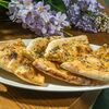 Фокачча с чесноком и орегано в Eva bistro по цене 240
