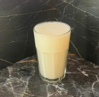 Молочный коктейль Банан в BRCAFE