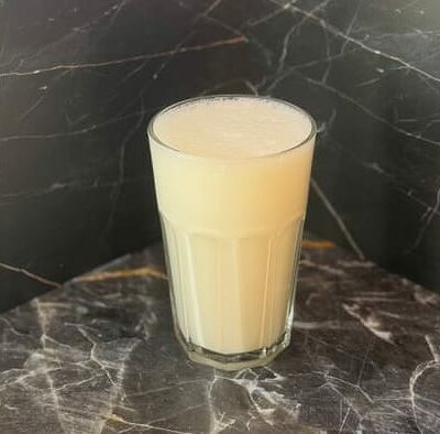 Молочный коктейль Банан в BRCAFE по цене 315 ₽