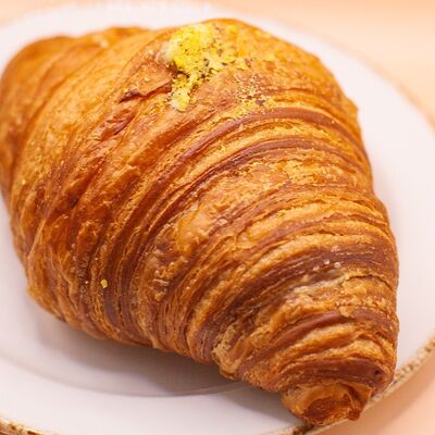 Круассан с заварным фисташковым кремом в Диалог по цене 269 ₽