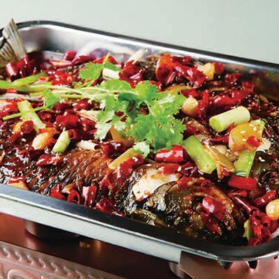 B55 Жареный карп 风味烤鱼 в Charlie tea по цене 2680 ₽