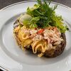 Печеный картофель Краб Бенедикт в United Kitchen по цене 1000