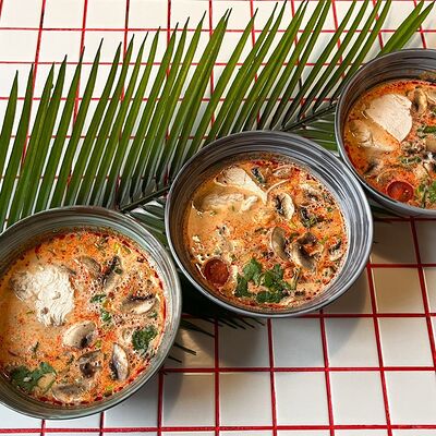 Трио востоkа в Сайгонкафе по цене 1900 ₽