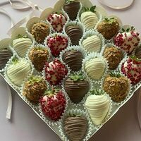 Клубника в шоколаде Berry Bonbon Elegance в Mosberry