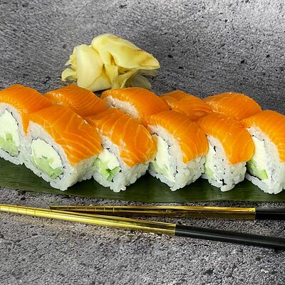 Филадельфия лайт в Андеграунд Pizza & Sushi по цене 437 ₽