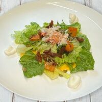 Салат тыквенный с крабомв Mr. Crabs