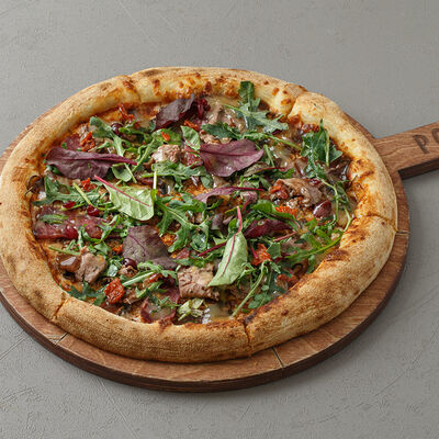 Фирменная пицца Диккенс в Диккенс по цене 920 ₽