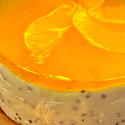 Торт муссовый Апельсин в Пекарня мельница по цене 935 ₽