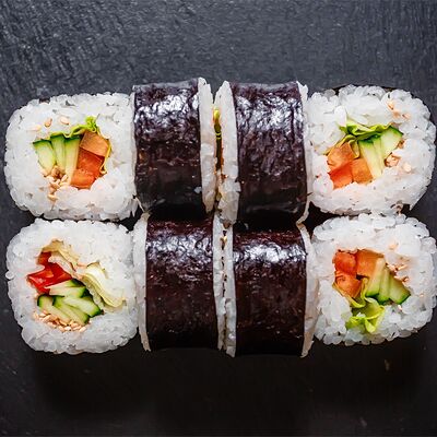 Суши ролл Fitness в Sushiwok по цене 1380 ₸