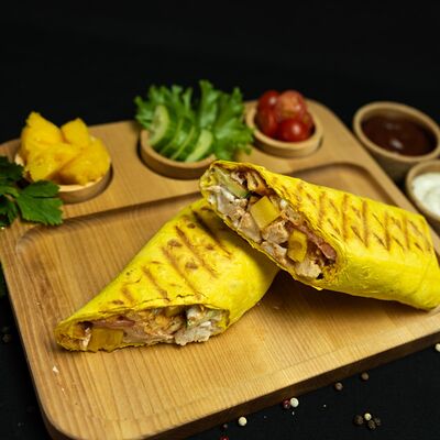 Шаурма Гавайская в Max-Grill по цене 439 ₽