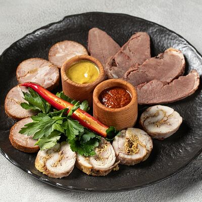 Тарелка с мясом в Дом Нино по цене 830