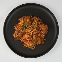 Лапша с бараниной и овощамив Saffron - Шафрон