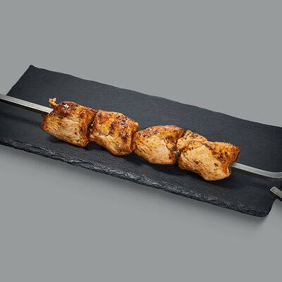 Шашлык из куриного филе в Лукоморье по цене 380 ₽