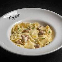 Паппарделле с белыми грибами в Capo Ristorante