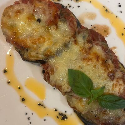 Баклажан Пармиджано в Эрмитаж по цене 560 ₽