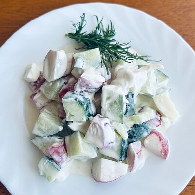 Салат из редиса дайкон и огурцав Еда как Дома по цене 200 ₽