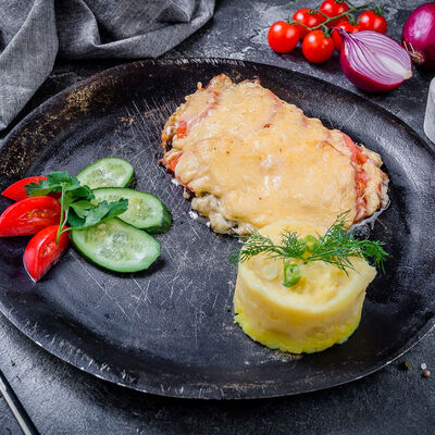 Мясо по-французски из индейки в Сахара по цене 1140 ₽