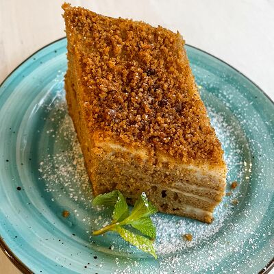 Медовик в Чайхана Азия Базар по цене 179