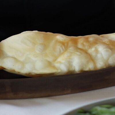 Чебурек с бараниной в Shamparen по цене 330 ₽