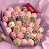 Букет клубники в шоколаде Candy M в Sweets по цене 4390