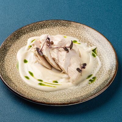 Куриная грудка на пару в Мираж по цене 240 ₽