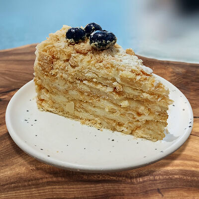 Торт Наполеон в Изикофе по цене 410 ₽