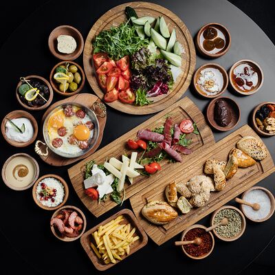 Завтрак на двоих в Meat Coin по цене 4500 ₽