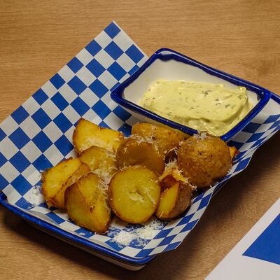 Беби картофель с соусом карри в Сидрерия Три стакана по цене 380 ₽