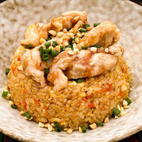 Вок рис жаренный с курицей (соус на выбор) в Место Про Тесто